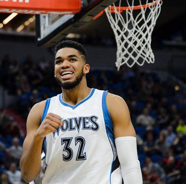 运动员之间 运动员之间