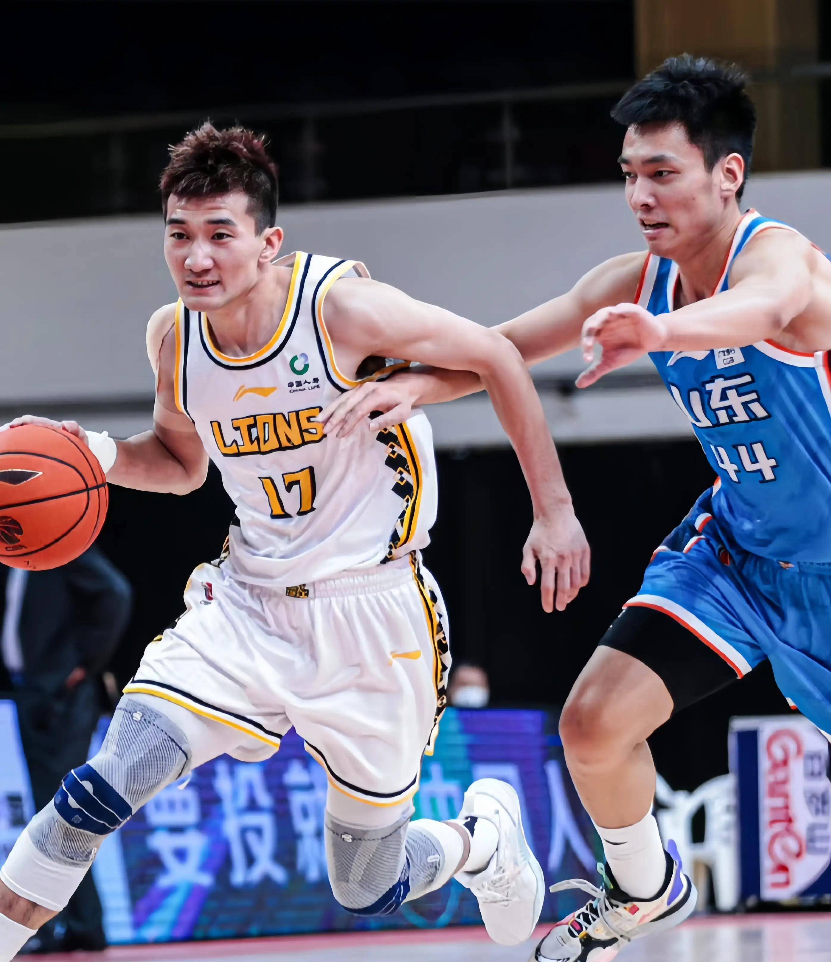 仅反映了球 仅反映了球