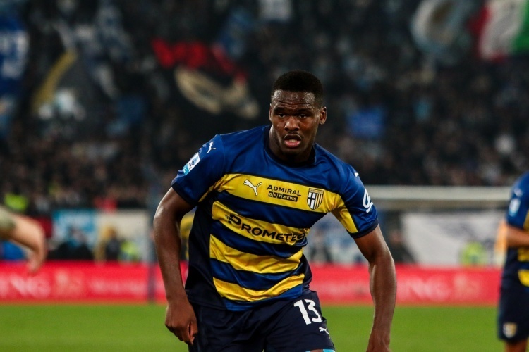 申花的后防 申花的后防