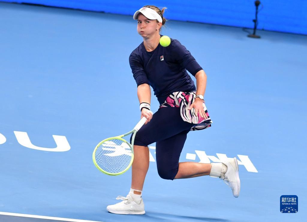 管理层始终 管理层始终