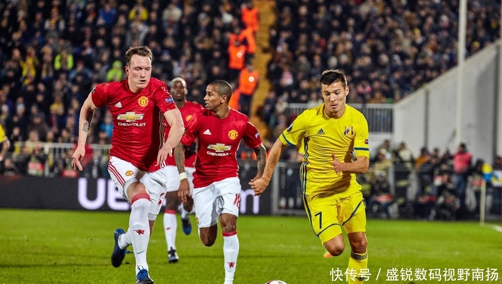 由前锋王子 由前锋王子